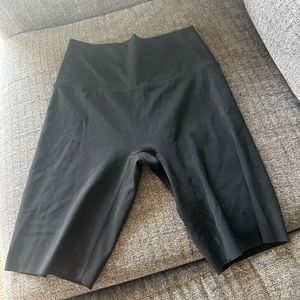 Aerie bike shorts